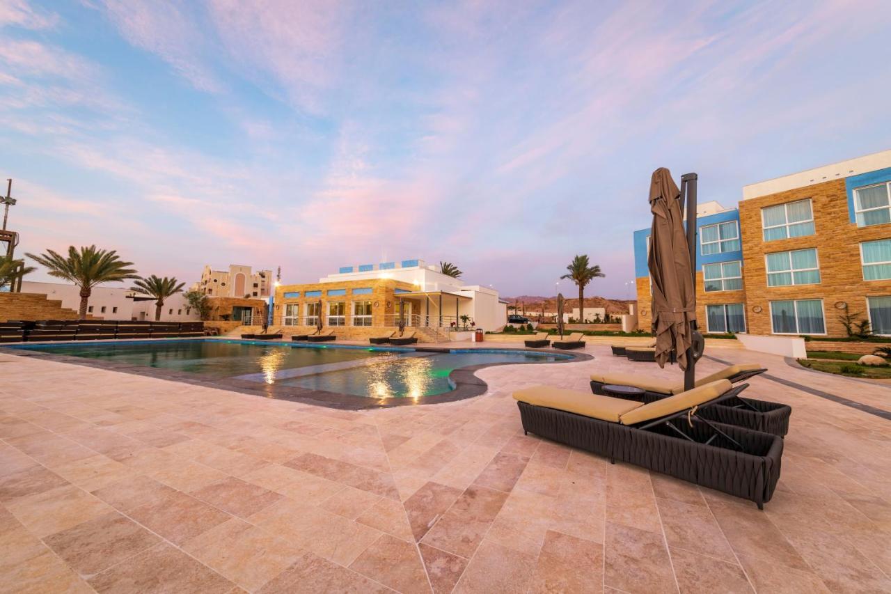 Luxotel Aqaba Beach Resort & Spa Only 15 Years Plus Экстерьер фото